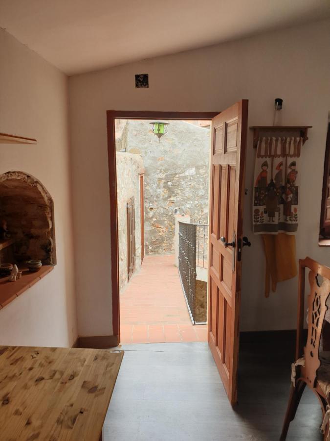 Ferienwohnung Cal Valero Duesaigues Exterior foto